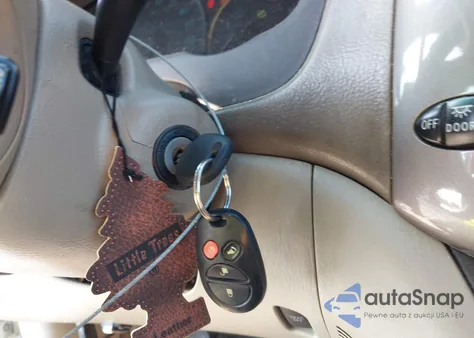 2009 Toyota Sienna Le z USA, uszkodzony, nr VIN 5TDZK23C29S256654